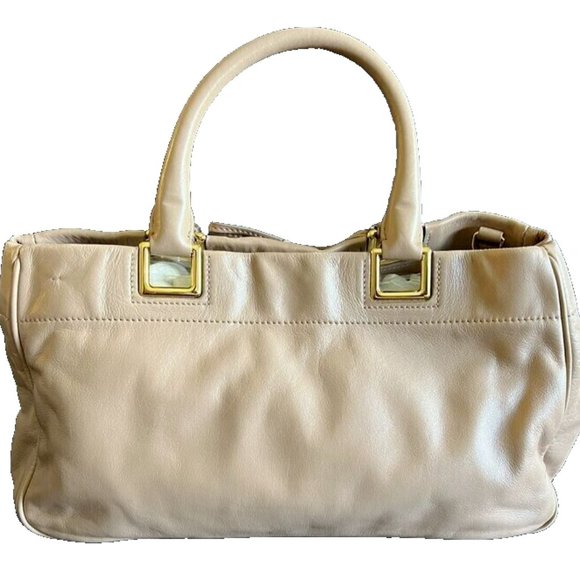 GORGEOUS SOFT LEATHER PRADA 2 WAY BAG - Picture 12 of 16